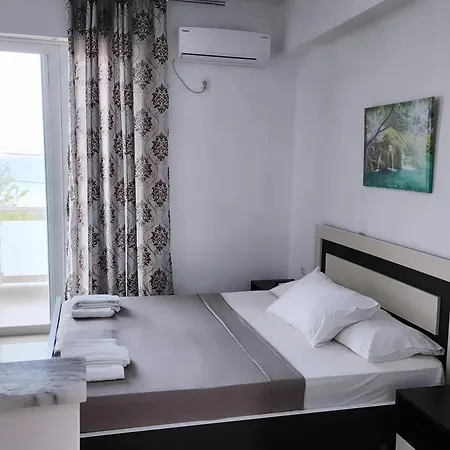 Corali Hotel *