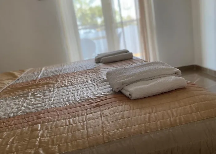 Corali Hotel *